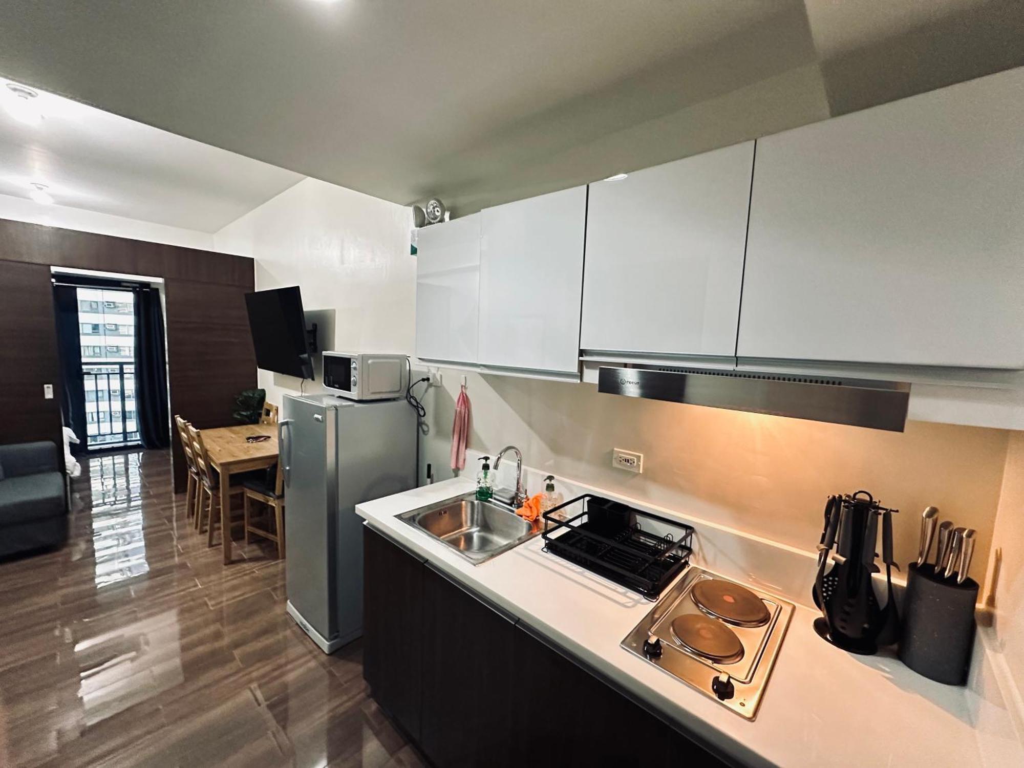 Heart Of Makati, Fully Furnished Condo, Cbd Central Location Makati City Exterior foto
